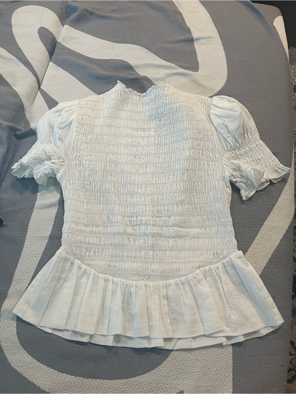 Reformation Smocked White Peplum Puff Sleeve Top - Picture 2 of 5